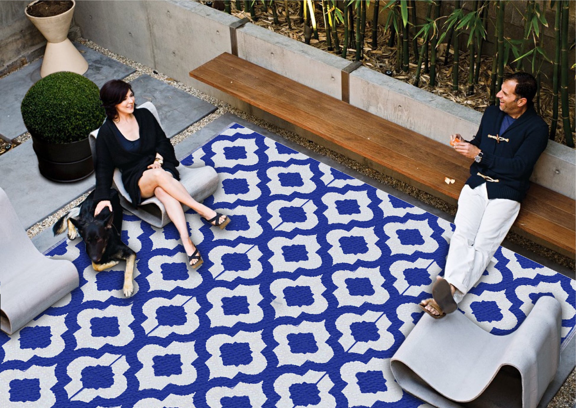 Outdoor patio rugs for camping picnic beach etc