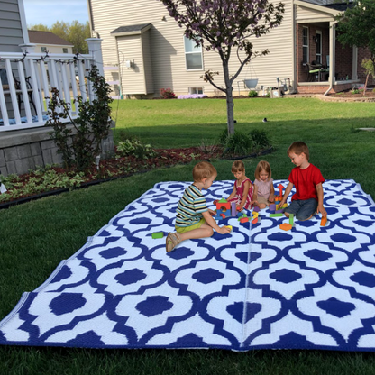 Outdoor patio rugs for camping picnic beach etc 