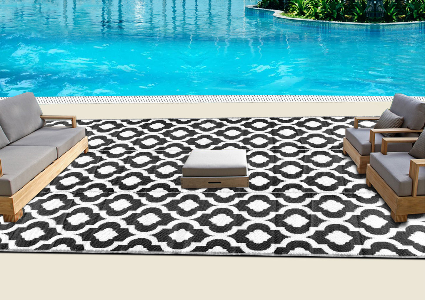 BalajeesUSA Outdoor Plastic Straw Rugs, Patio Rugs in Black colour